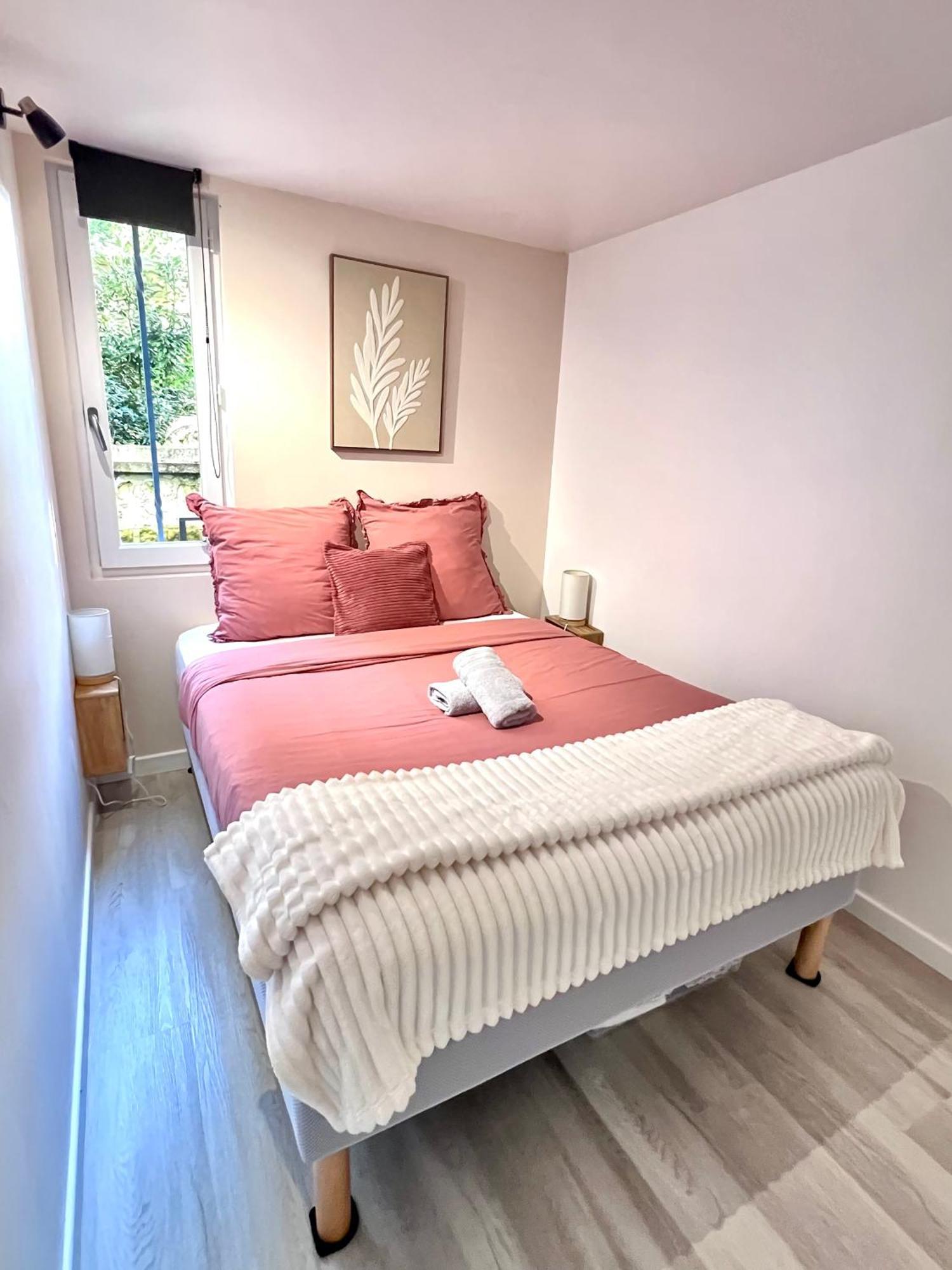 Le Badebec, Appt Dans Maison Typique Avec Jardin Prive Chinon Eksteriør billede